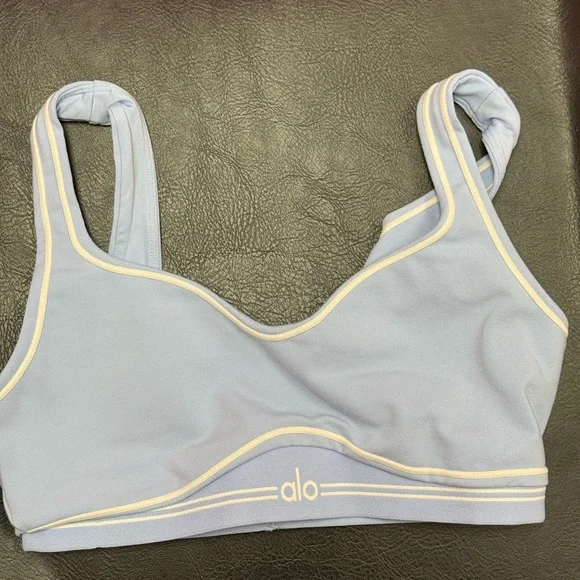 ALO Yoga Airbrush Heart Throb Bra Seashell Blue/ White - Picture 1 of 3